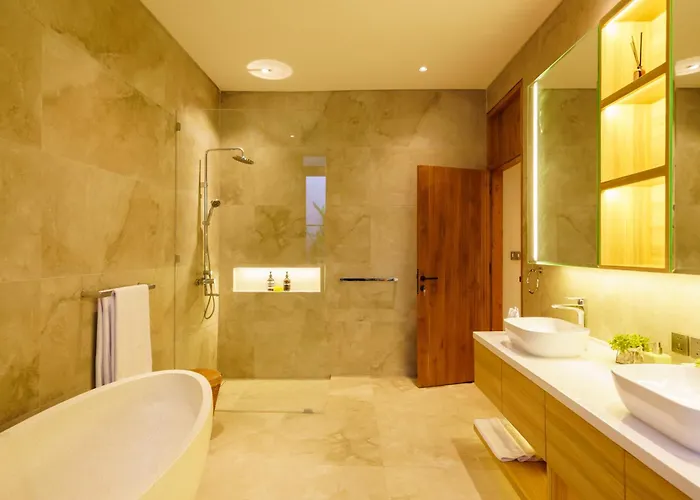 New Amazing 3br In The Heart Of Villa Seminyak